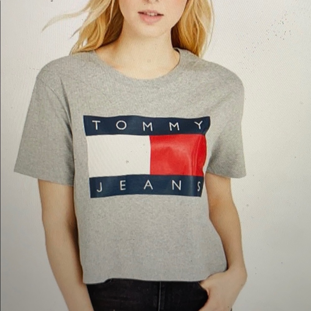 Tommy Hilfiger tee
